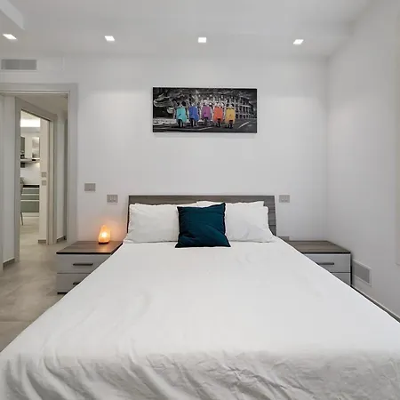 Minimal Centro Wifi Clima By Wehostyou Apartamento Porto San Giorgio