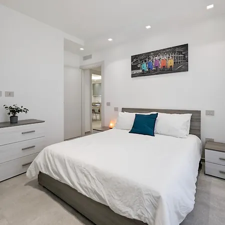 Minimal Centro Wifi Clima By Wehostyou Apartamento Porto San Giorgio